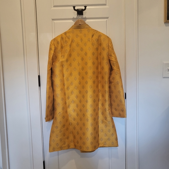 Men's Indian Tunic Sherwani Set - Picture 2 of 12